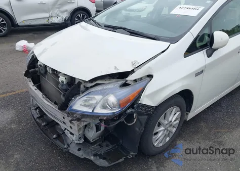 2012 Toyota Prius Plug-In z USA, uszkodzony, nr VIN JTDKN3DP5C3003868